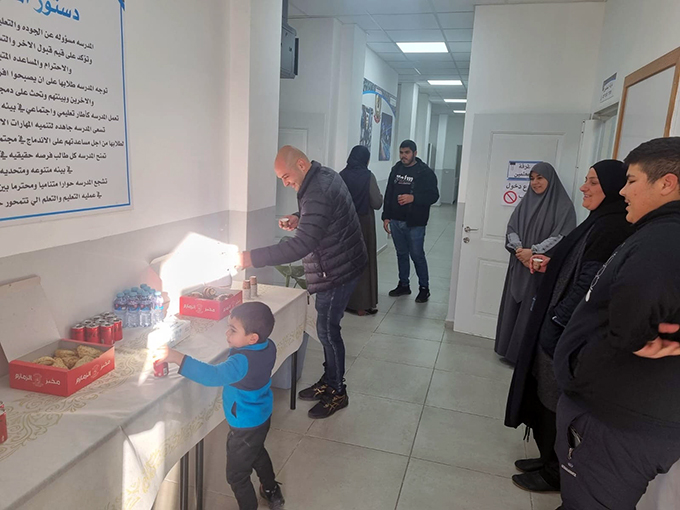 أجتماع أهالي طلاب المدرسة الثانوية التكنولوجية جلجولية